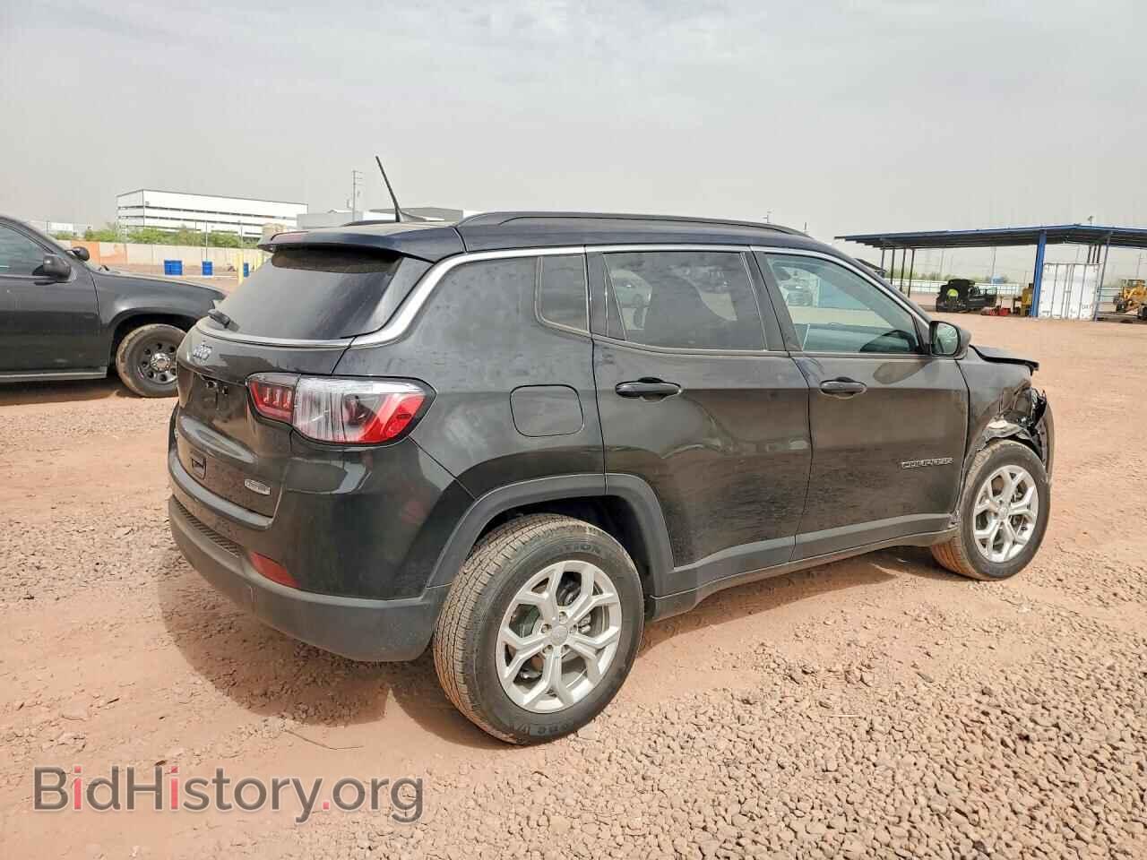 2024 JEEP COMPASS - VIN: 3C4NJDBN3RT109362 - Фото 3