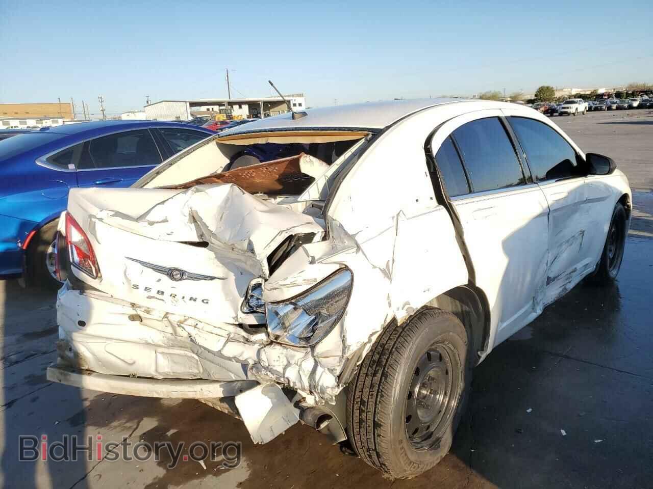 2010 CHRYSLER SEBRING - VIN: 1C3CC4FB4AN188132 - Фото 4