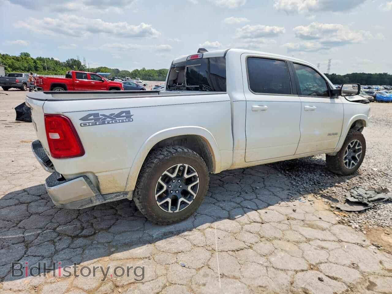2025 RAM 1500 - VIN: 1C6SRFJP4SN669625 - Photo 3