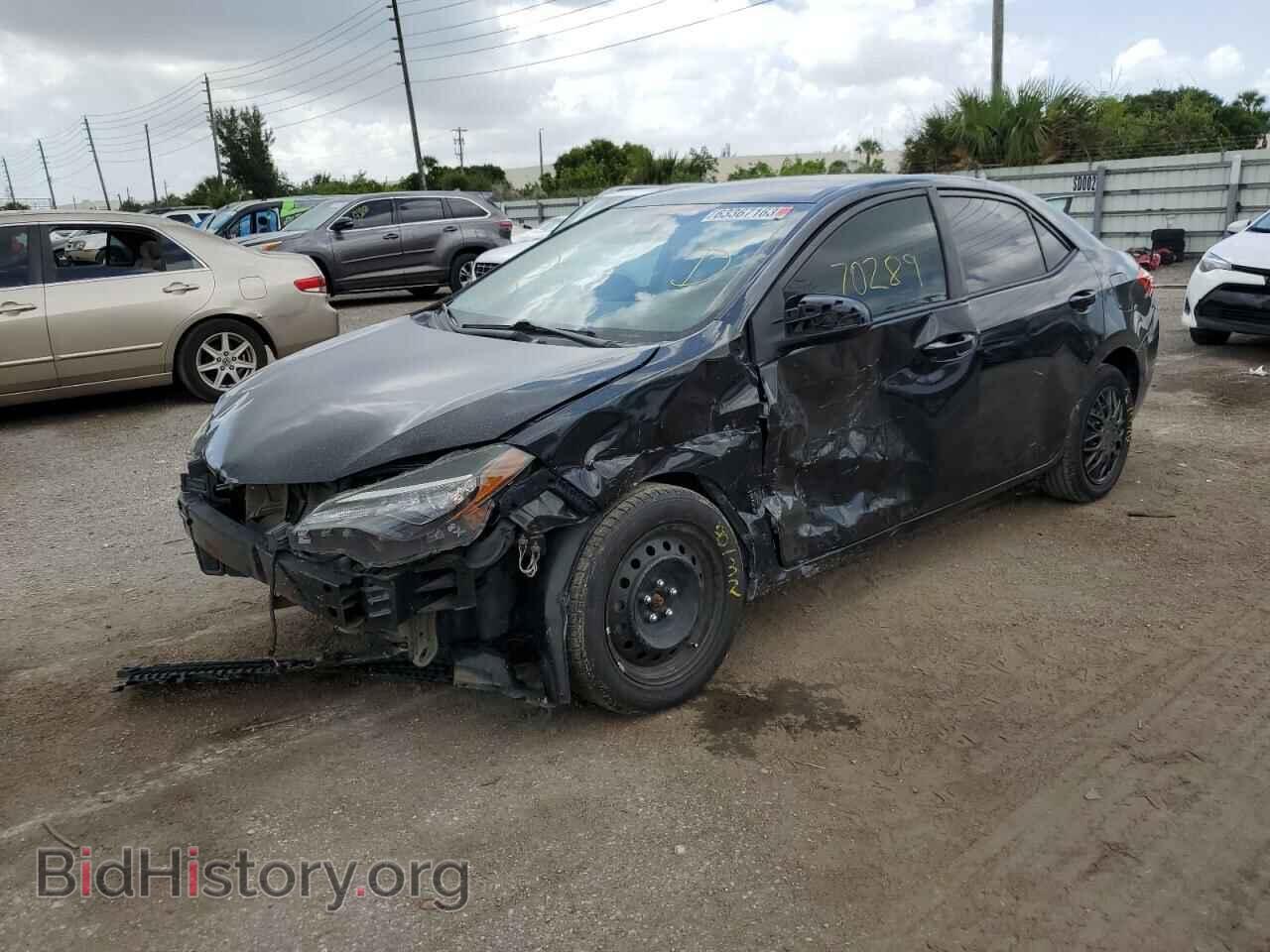 Фотография 5YFBURHEXHP602035 - TOYOTA COROLLA 2017