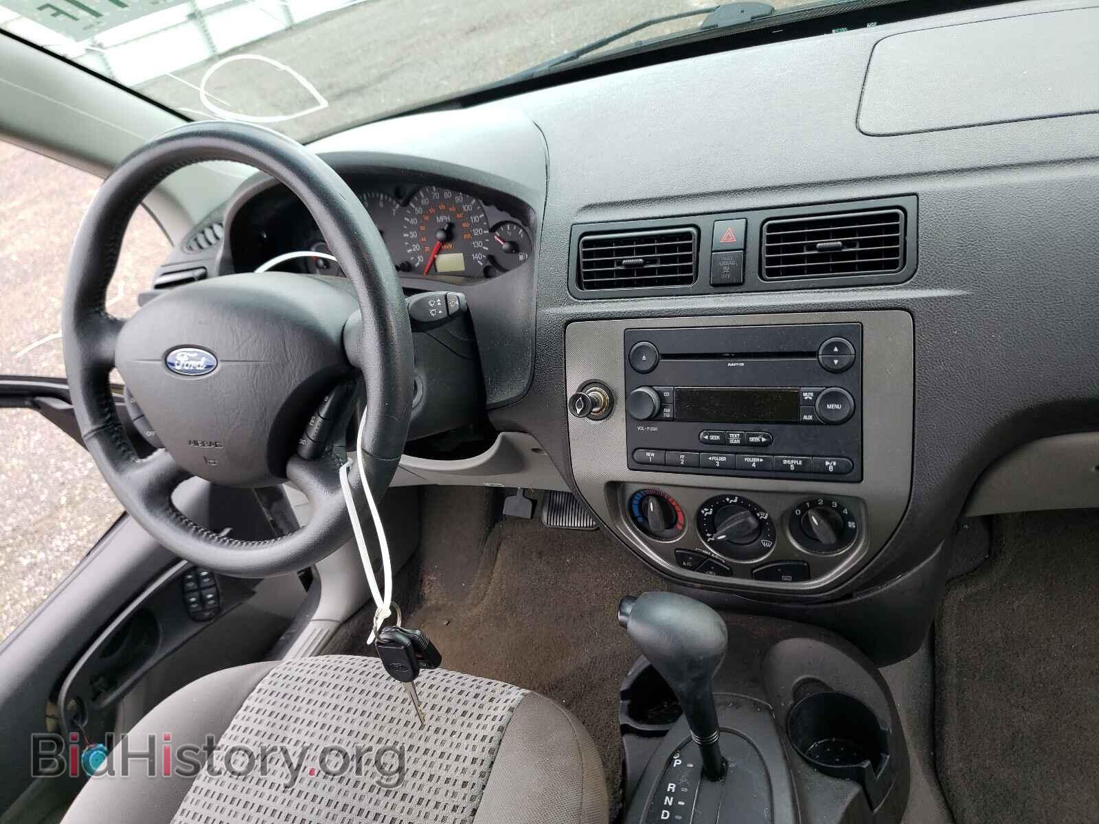 2007 FORD FOCUS - VIN: 1FAHP34N47W356938 - Фото 9