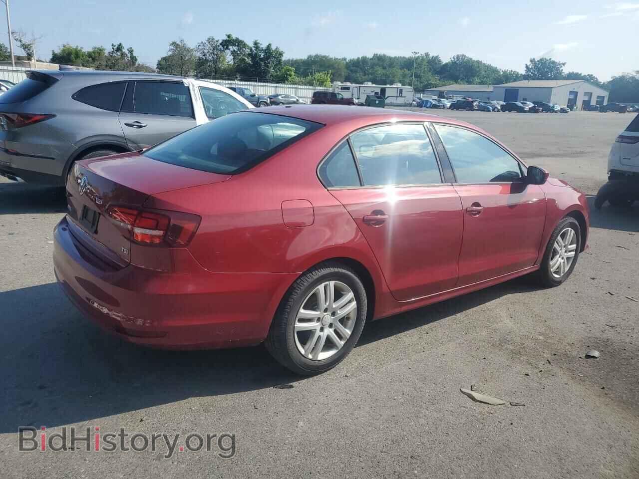 2018 VOLKSWAGEN JETTA - VIN: 3VW2B7AJ7JM233470 - Фото 3