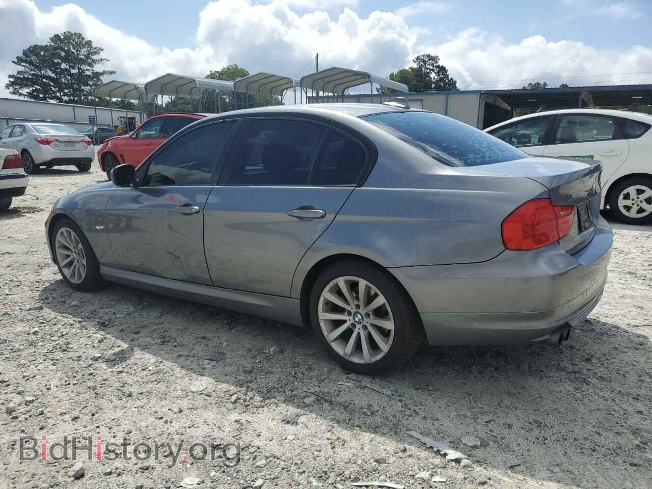 2011 BMW 3 SERIES - VIN: WBAPH7C50BE675857 - Фото 2