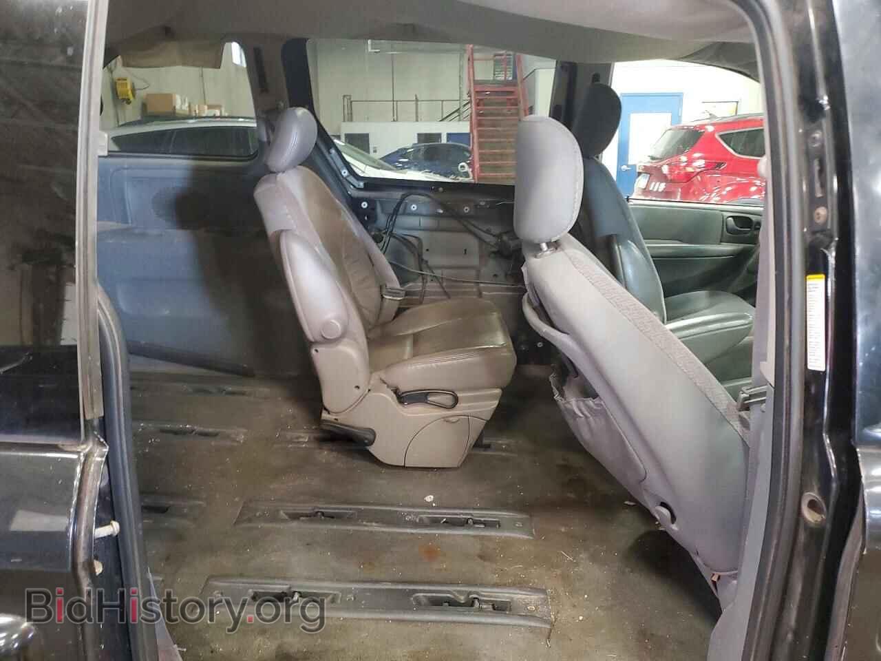 2006 CHRYSLER MINIVAN - VIN: 1A4GP45R96B603884 - Photo 11
