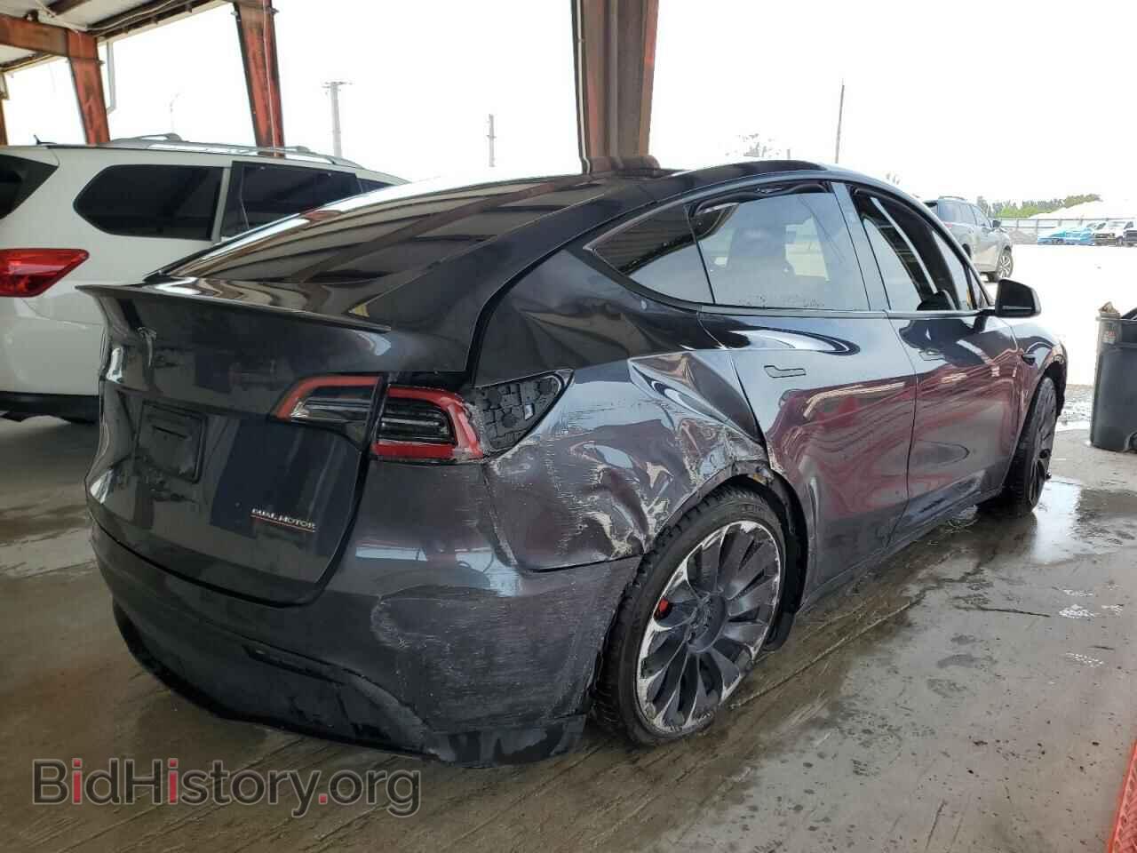 2023 TESLA MODEL Y - VIN: 7SAYGDEF6PF939977 - Photo 3