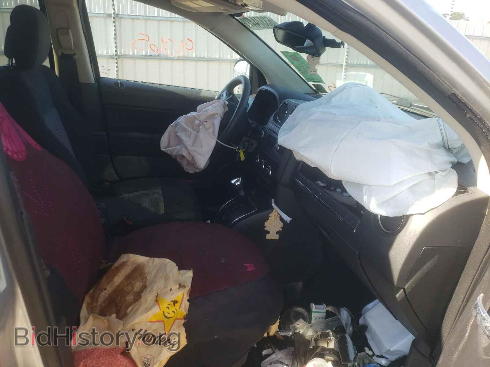 2012 JEEP COMPASS - VIN: 1C4NJCBA0CD522571 - Photo 5