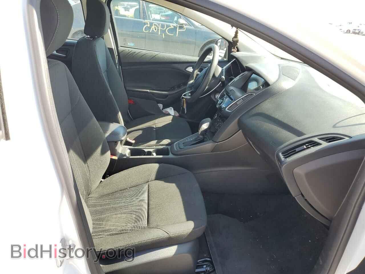 2017 FORD FOCUS - VIN: 1FADP3H29HL331082 - Photo 5