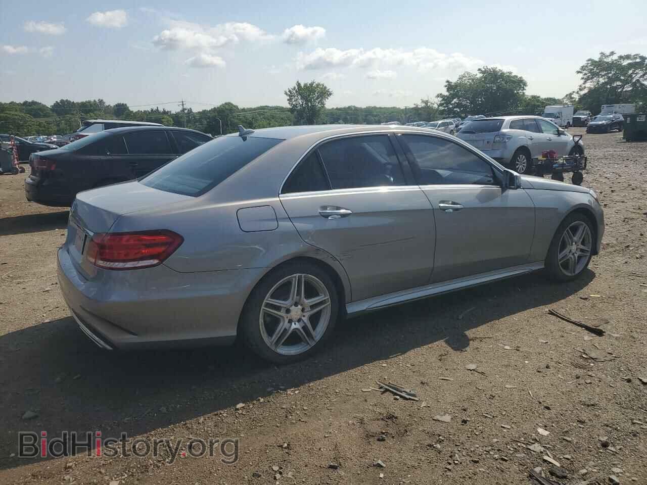 2014 MERCEDES-BENZ E-CLASS - VIN: WDDHF5KB9EA862458 - Фото 3