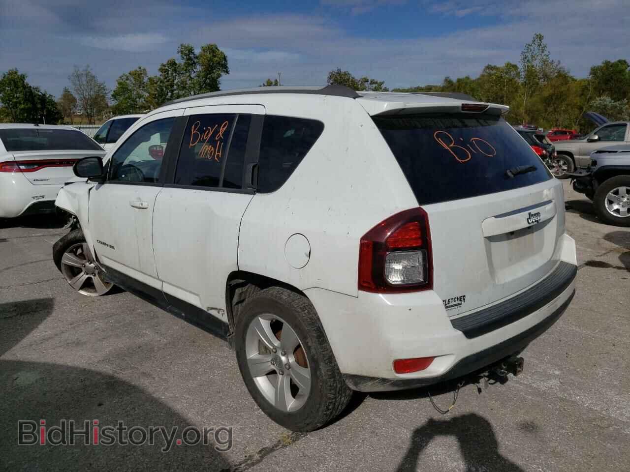 2015 JEEP COMPASS - VIN: 1C4NJCBB5FD420311 - Фото 3