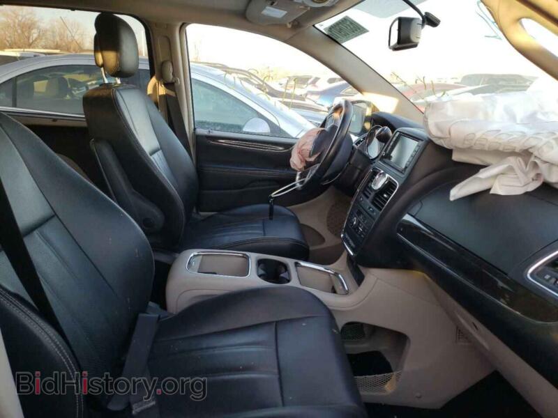 2016 Chrysler MINIVAN (VIN 2C4RC1CG6GR285705) — photo 5 of 10