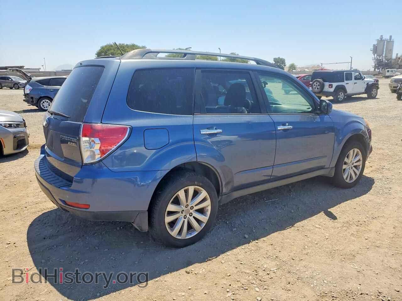2011 SUBARU FORESTER - VIN: JF2SHADC2BH735838 - Фото 3
