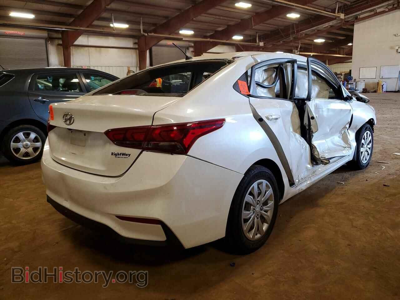 2018 HYUNDAI ACCENT - VIN: 3KPC24A34JE031073 - Photo 3