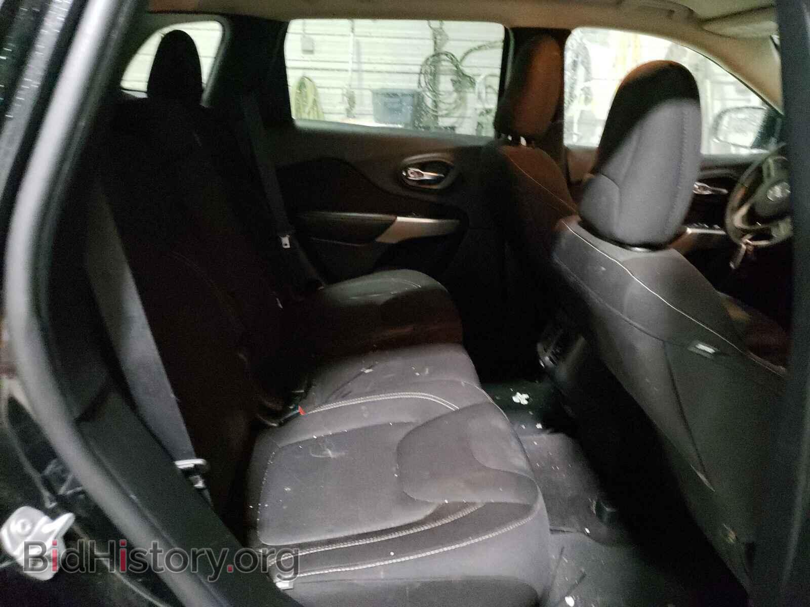 2017 JEEP CHEROKEE - VIN: 1C4PJLCB3HD240416 - Фото 6