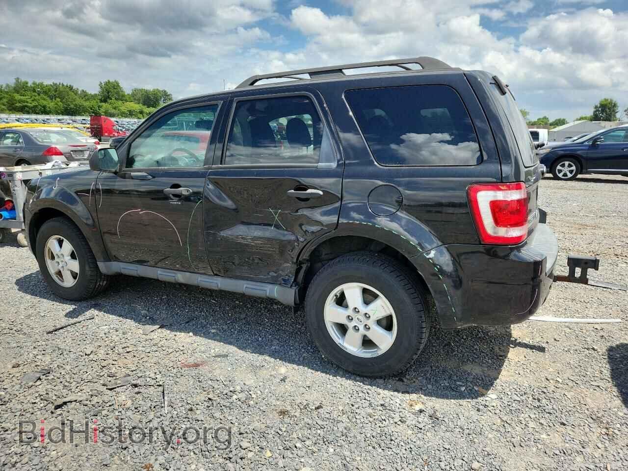 2011 FORD ESCAPE - VIN: 1FMCU0D77BKB38310 - Фото 2