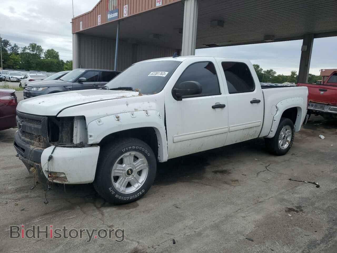 Photo 3GCPKSE39BG390103 - CHEVROLET ALL Models 2011