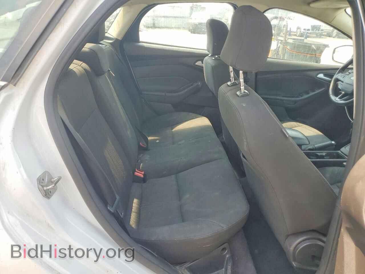 2016 FORD FOCUS - VIN: 1FADP3F22GL221136 - Photo 10