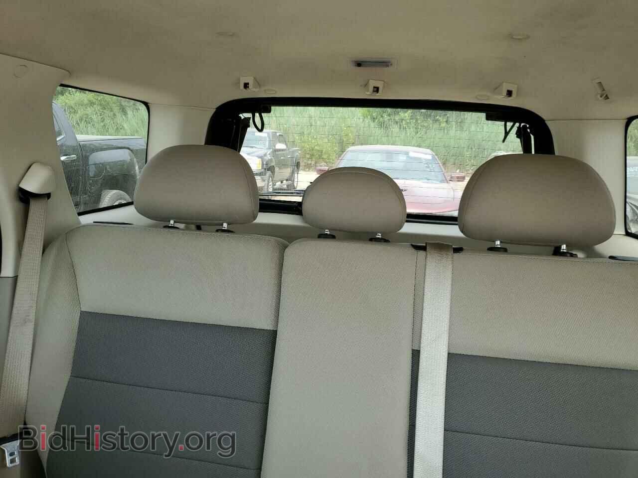 2008 FORD ESCAPE - VIN: 1FMCU93118KC17899 - Фото 10