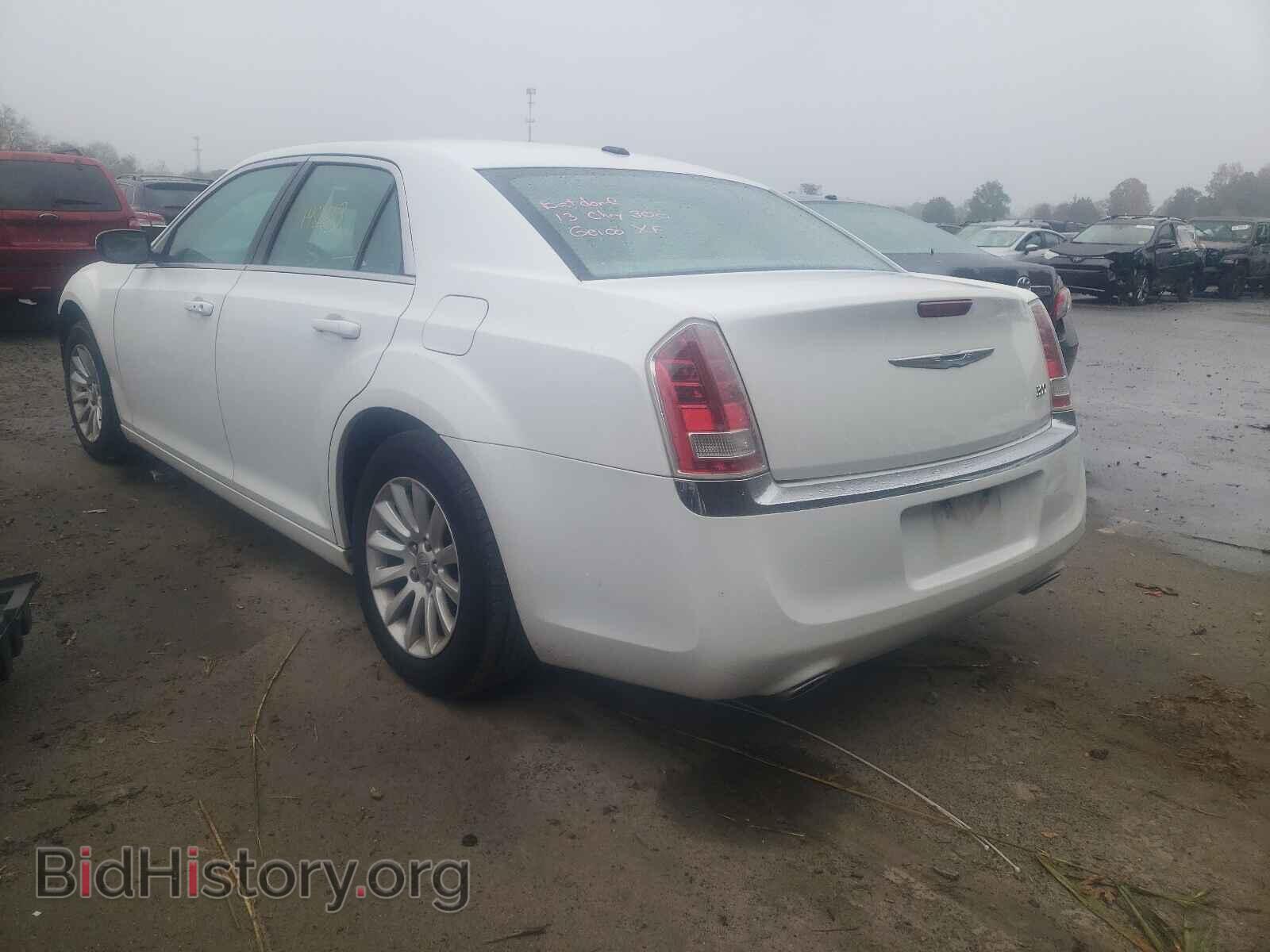 2013 CHRYSLER 300 - VIN: 2C3CCAAG4DH527244 - Фото 3