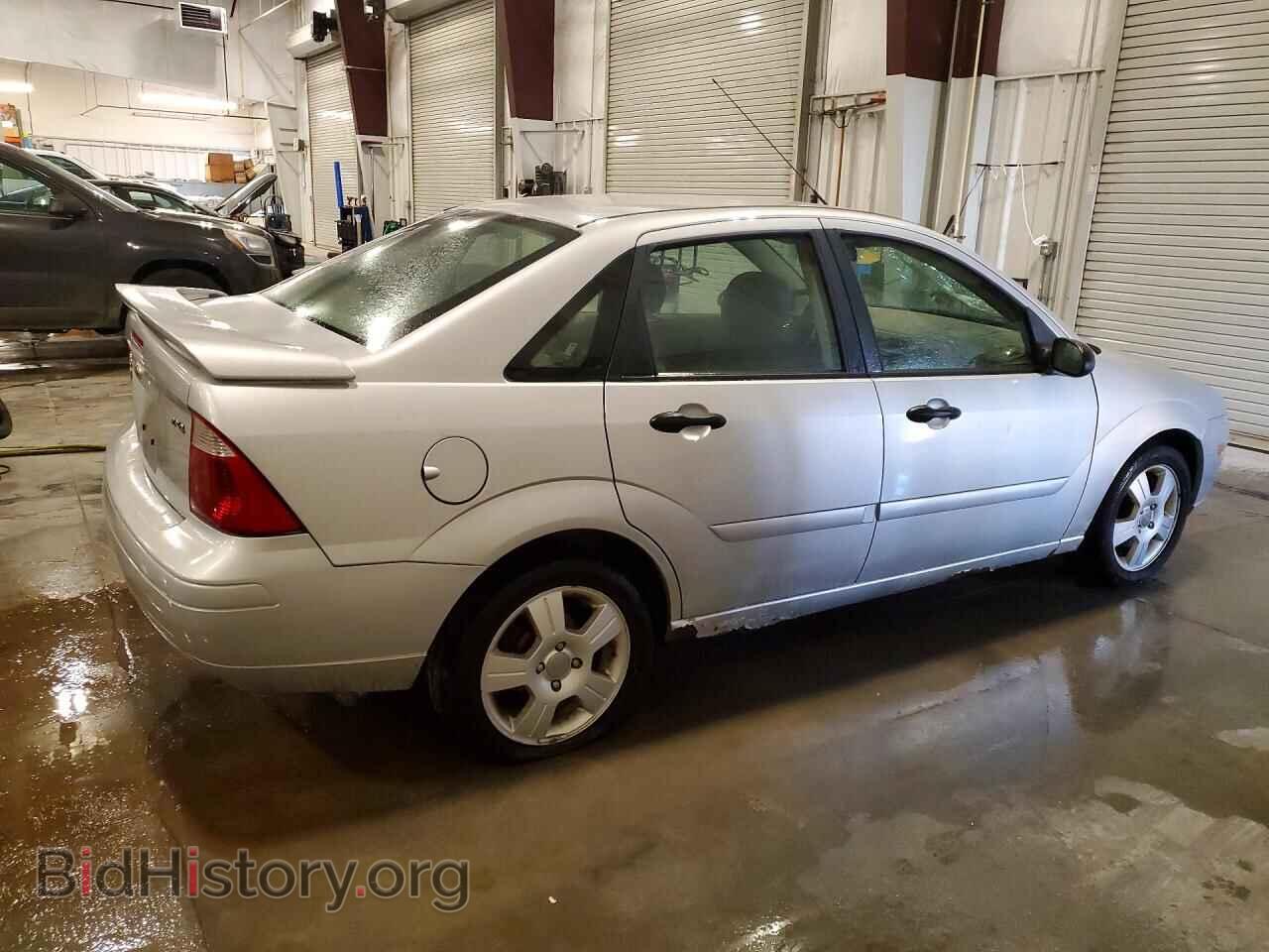 2005 FORD FOCUS - VIN: 1FAFP34N45W295207 - Фото 3