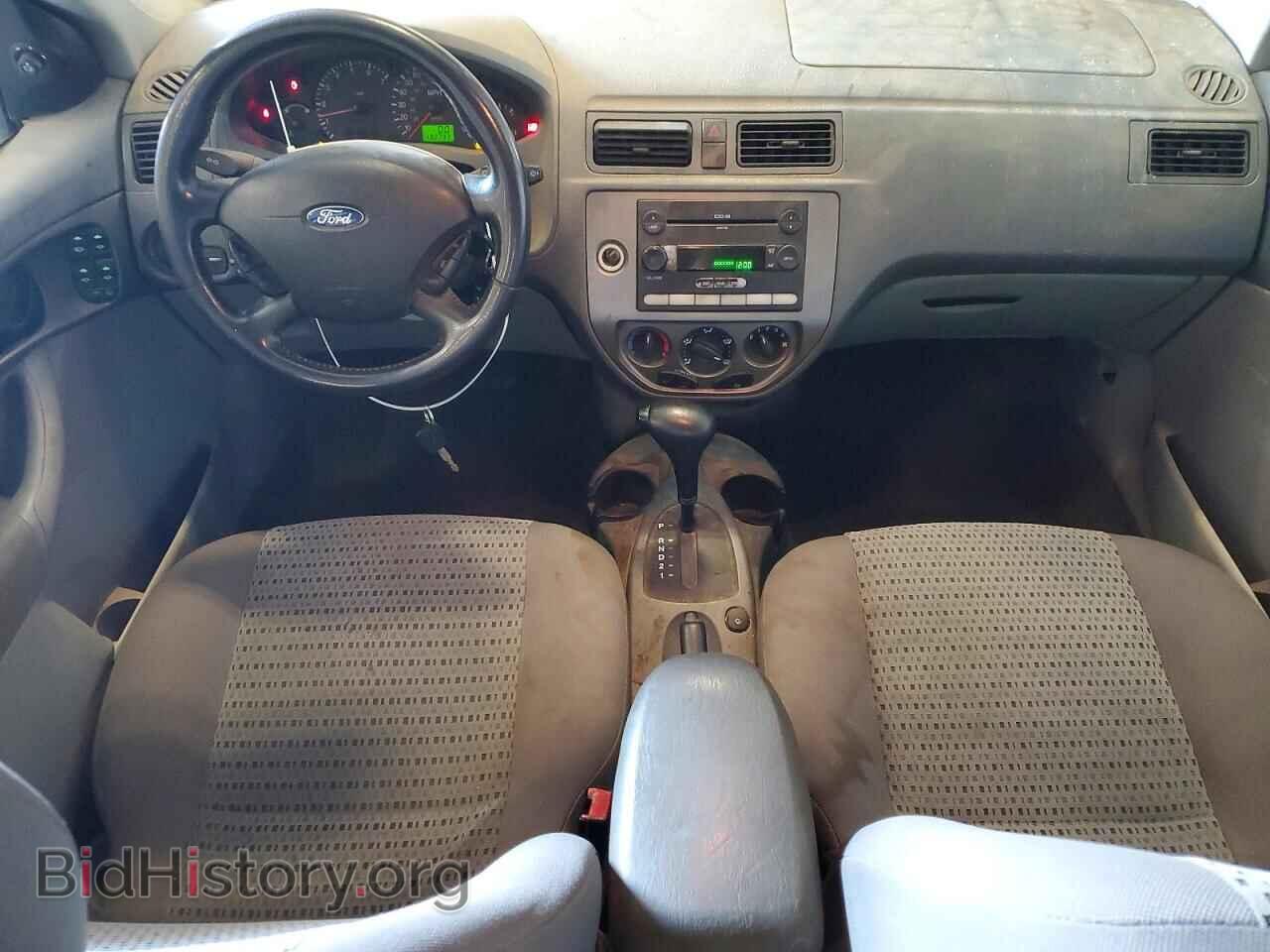2005 FORD FOCUS - VIN: 1FAFP34N45W295207 - Фото 8