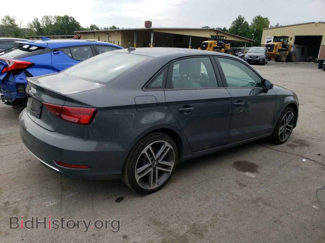 2017 AUDI A3 - VIN: WAUAUGFF4H1050030 - Фото 3