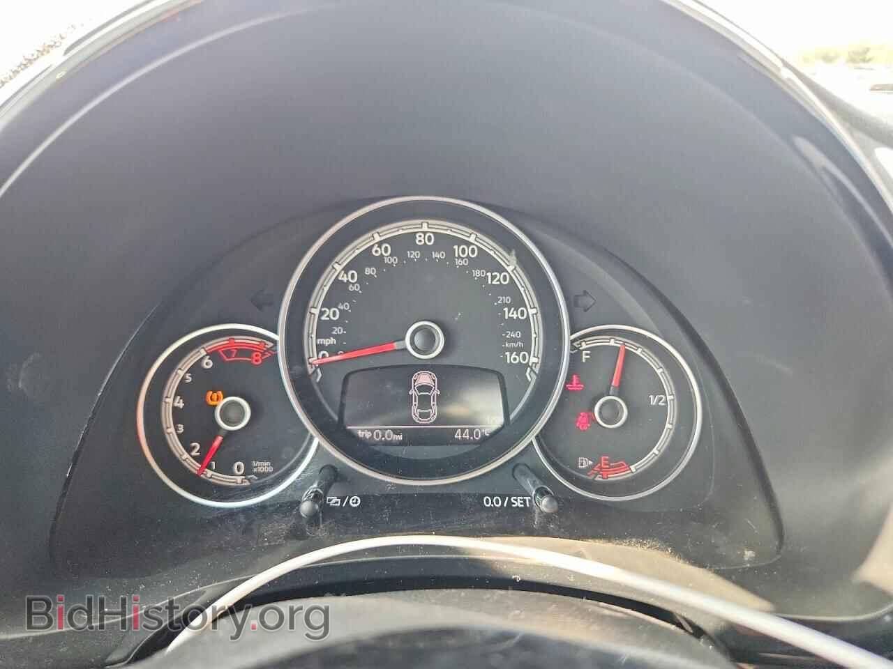 2019 VOLKSWAGEN BEETLE - VIN: 3VWFD7AT4KM710810 - Фото 9