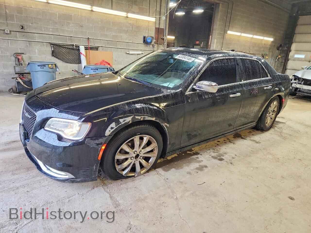 Фотография 2C3CCAKG3HH653678 - CHRYSLER 300 2017