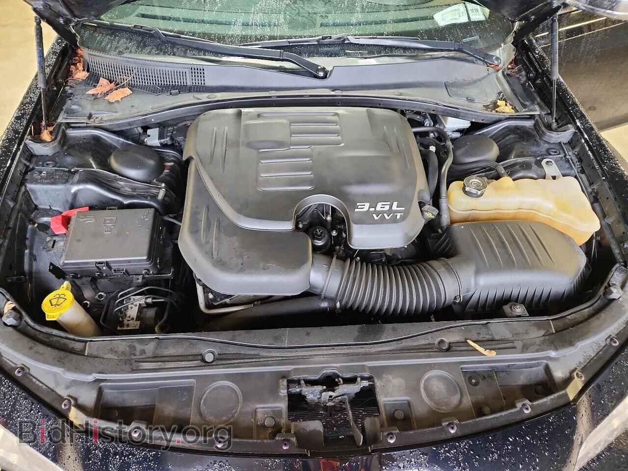 2017 CHRYSLER 300 - VIN: 2C3CCAKG3HH653678 - Фото 11
