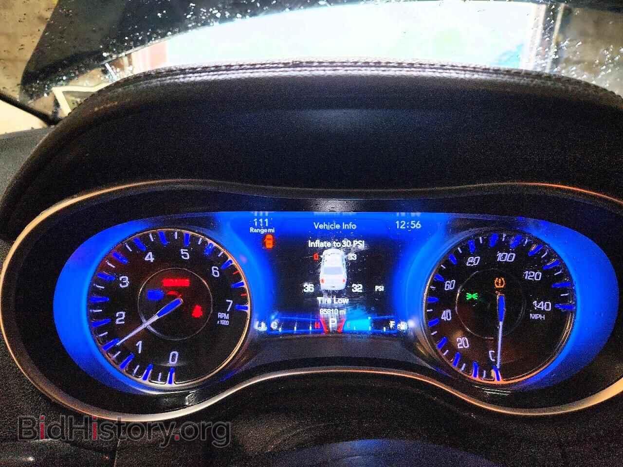 2017 CHRYSLER 300 - VIN: 2C3CCAKG3HH653678 - Фото 9