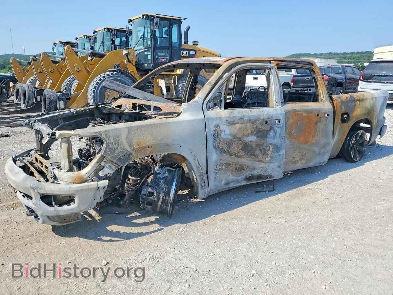 Photo 1C6SRFLT6PN570919 - RAM 1500 2023