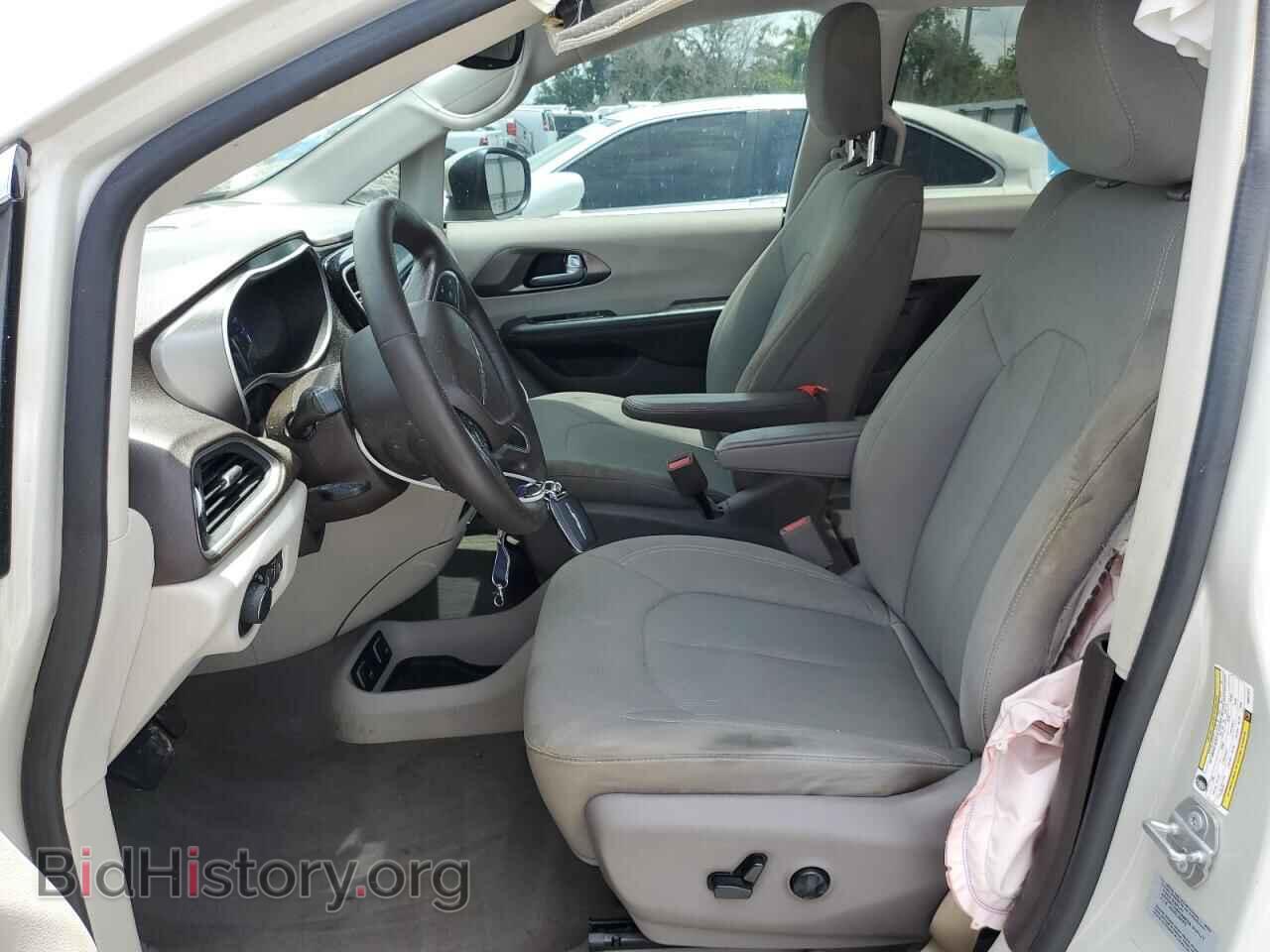 2017 CHRYSLER PACIFICA - VIN: 2C4RC1DGXHR551677 - Фото 7