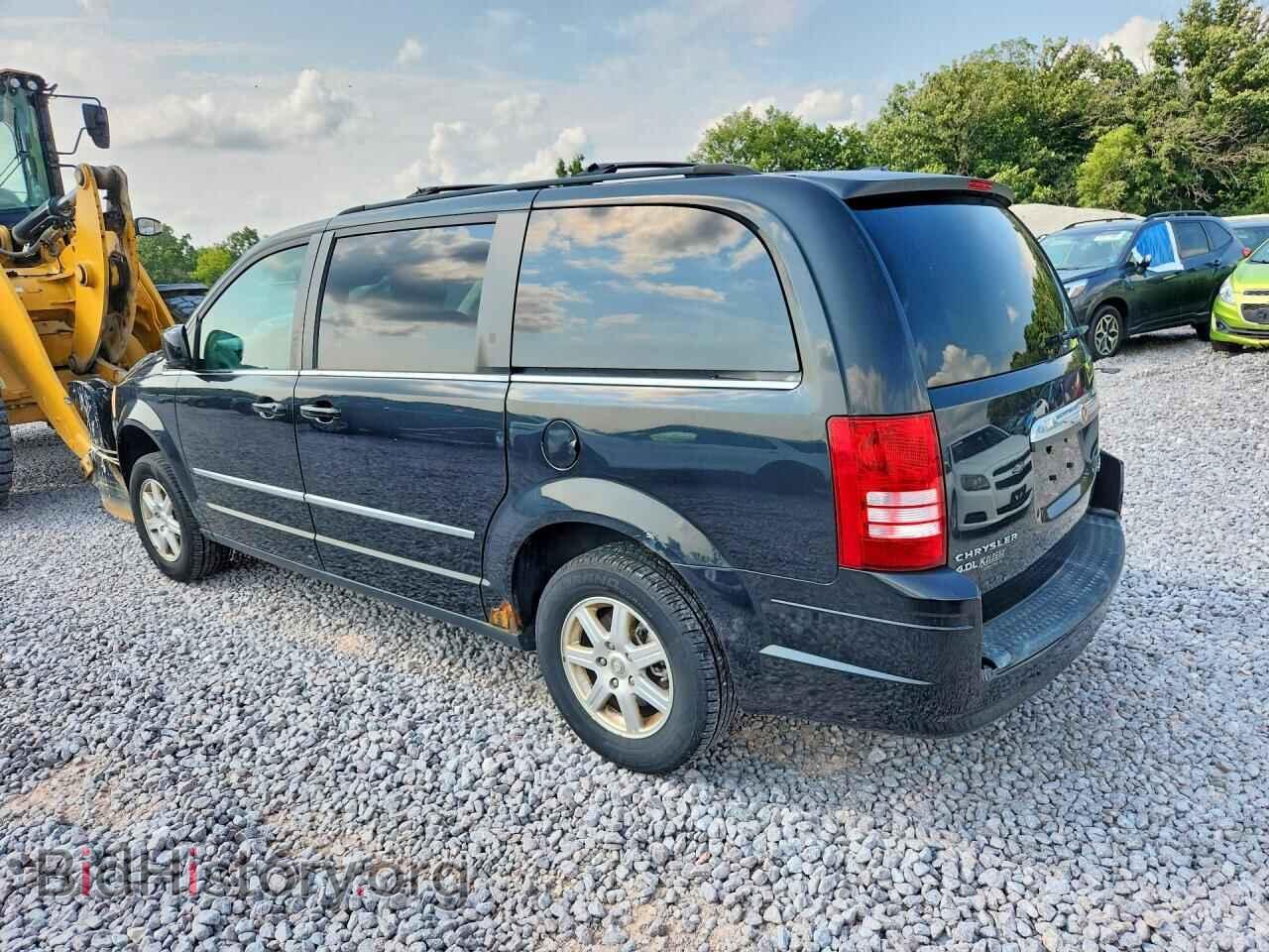 2010 CHRYSLER MINIVAN - VIN: 2A4RR5DX4AR359614 - Фото 2