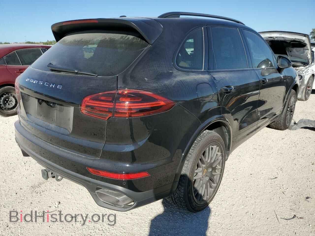2017 PORSCHE CAYENNE - VIN: WP1AA2A26HKA84711 - Фото 4
