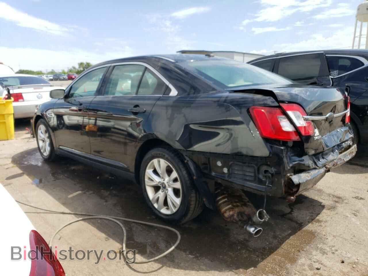 2011 FORD TAURUS - VIN: 1FAHP2EW0BG101403 - Фото 2