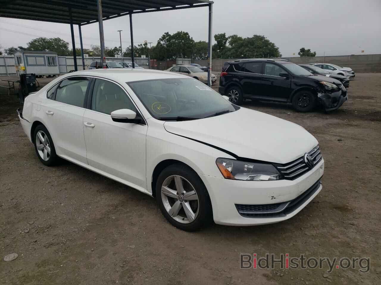 Photo 1VWBP7A34DC131102 - VOLKSWAGEN PASSAT 2013