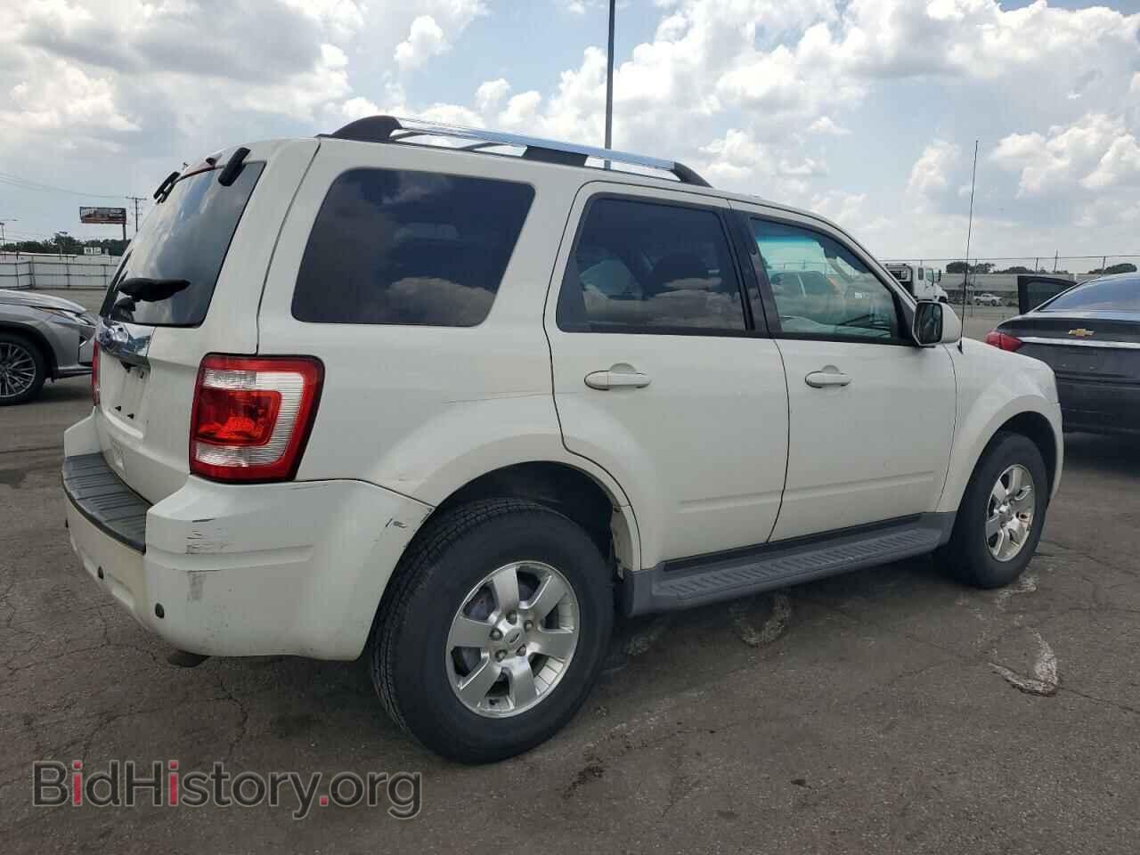 2011 FORD ESCAPE - VIN: 1FMCU0E77BKC31469 - Фото 3