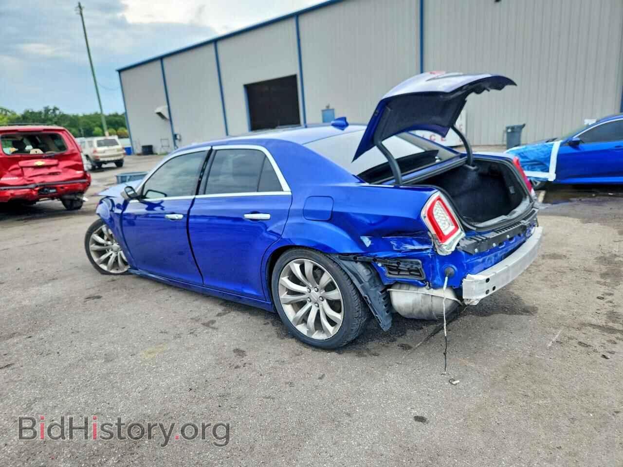 2019 CHRYSLER 300 - VIN: 2C3CCAEG0KH705965 - Photo 2