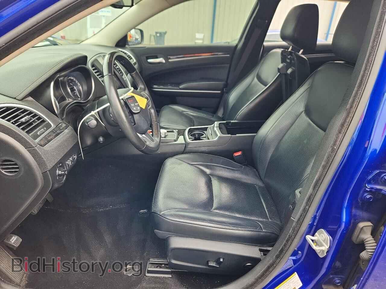 2019 CHRYSLER 300 - VIN: 2C3CCAEG0KH705965 - Photo 7