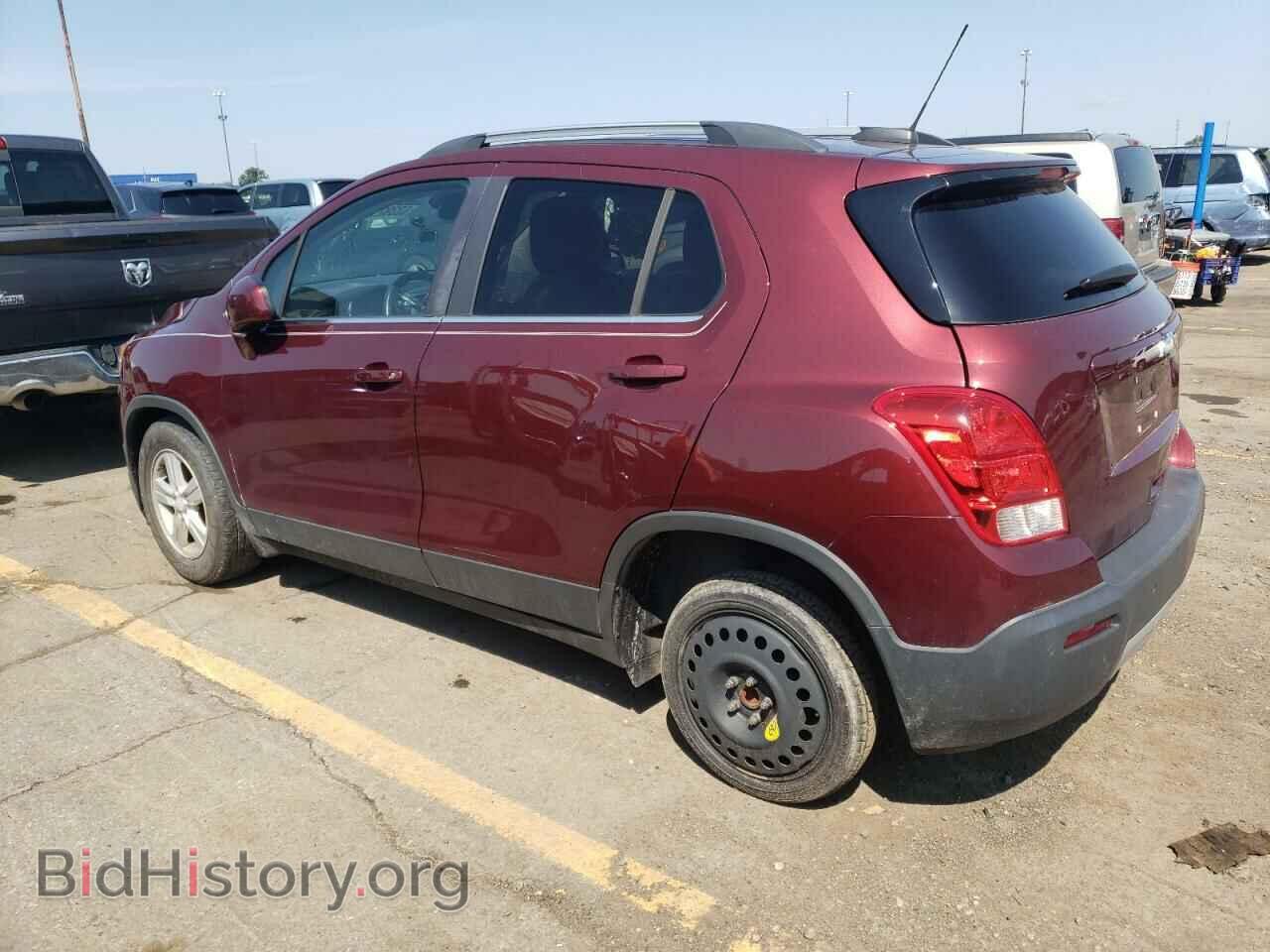 2016 CHEVROLET TRAX - VIN: 3GNCJLSB1GL266061 - Фото 2