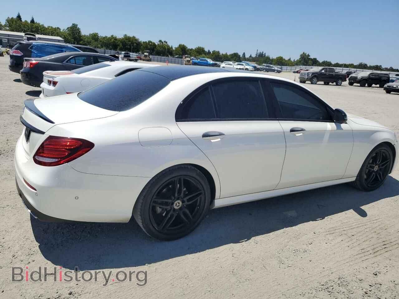 2020 MERCEDES-BENZ E-CLASS - VIN: WDDZF8DB0LA717924 - Фото 3
