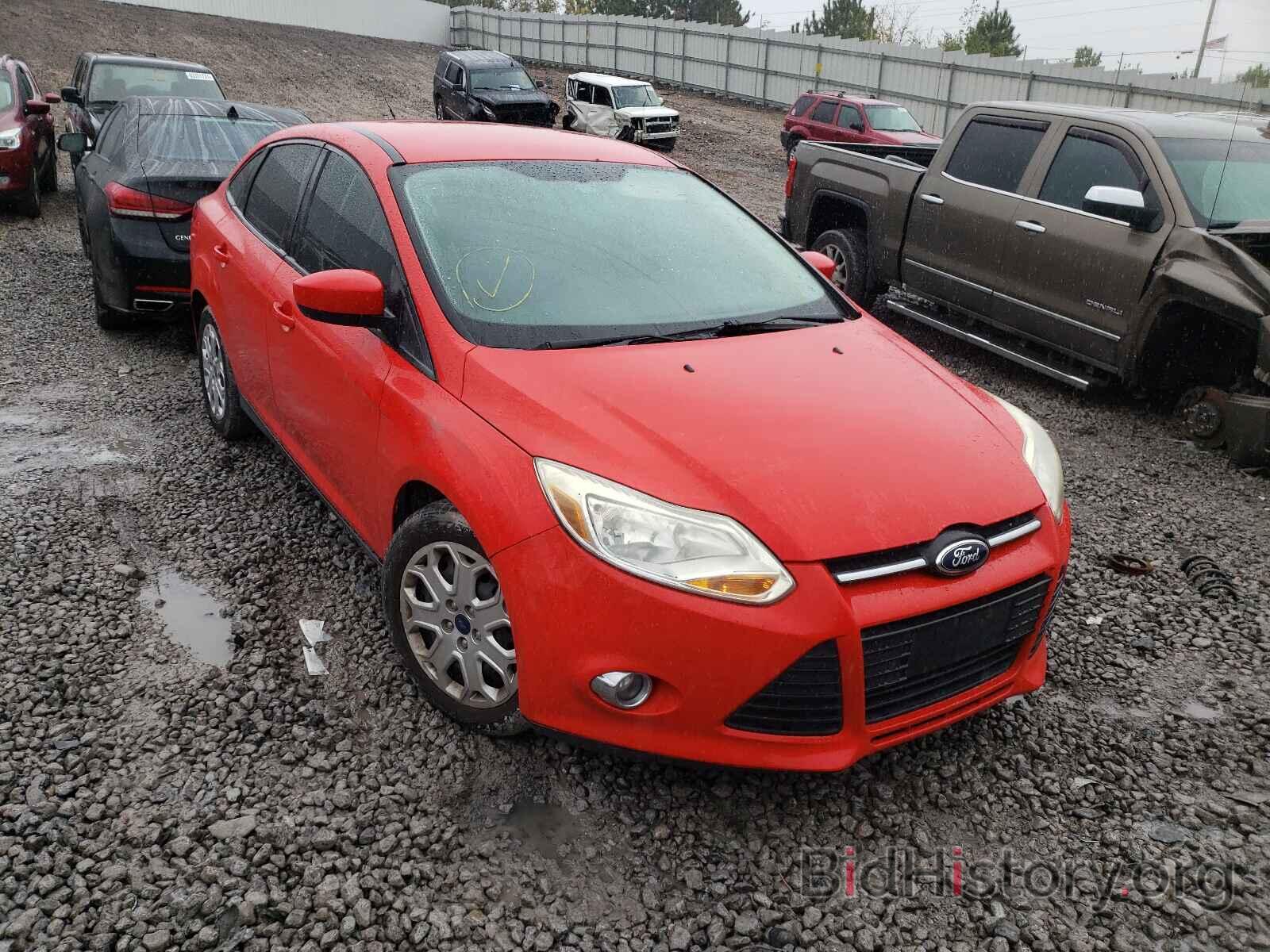 Photo 1FAHP3F29CL413536 - FORD FOCUS 2012