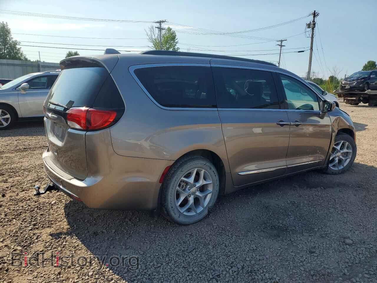 2017 CHRYSLER PACIFICA - VIN: 2C4RC1BG9HR670694 - Photo 3