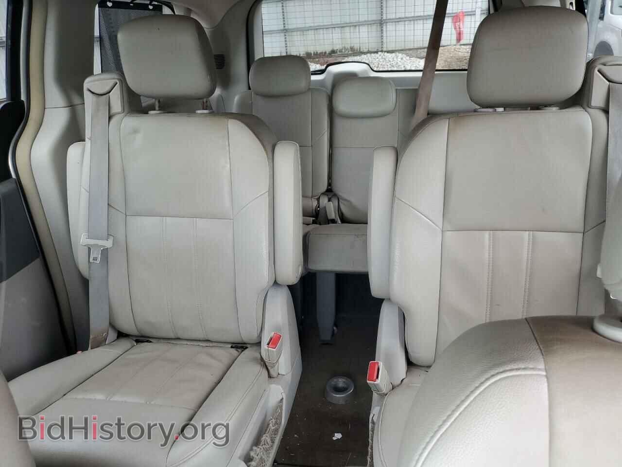 2008 CHRYSLER MINIVAN - VIN: 2A8HR54P78R749532 - Фото 10