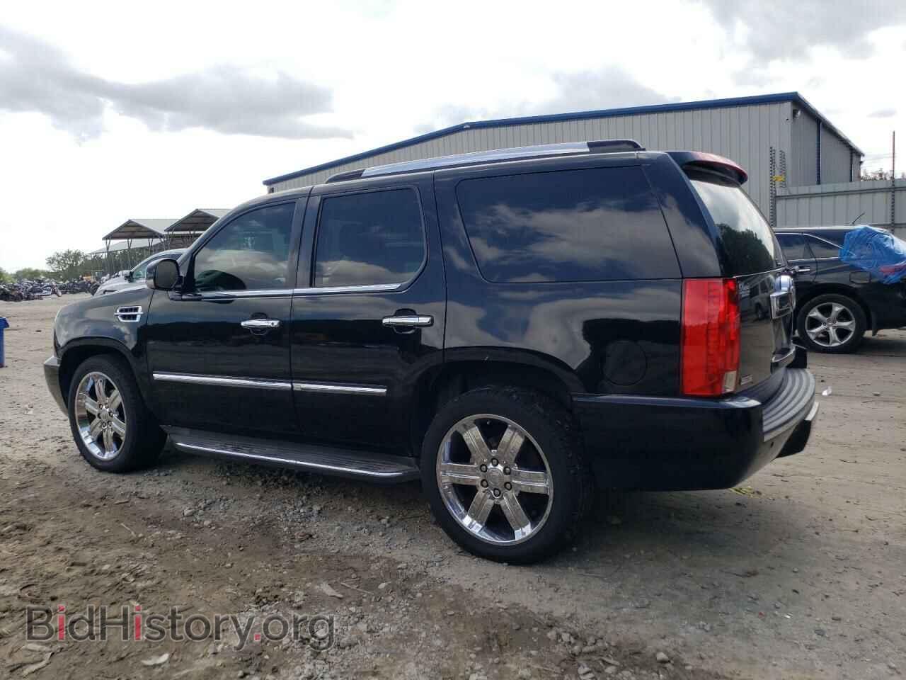 2011 CADILLAC ESCALADE - VIN: 1GYS4AEF7BR270061 - Photo 2