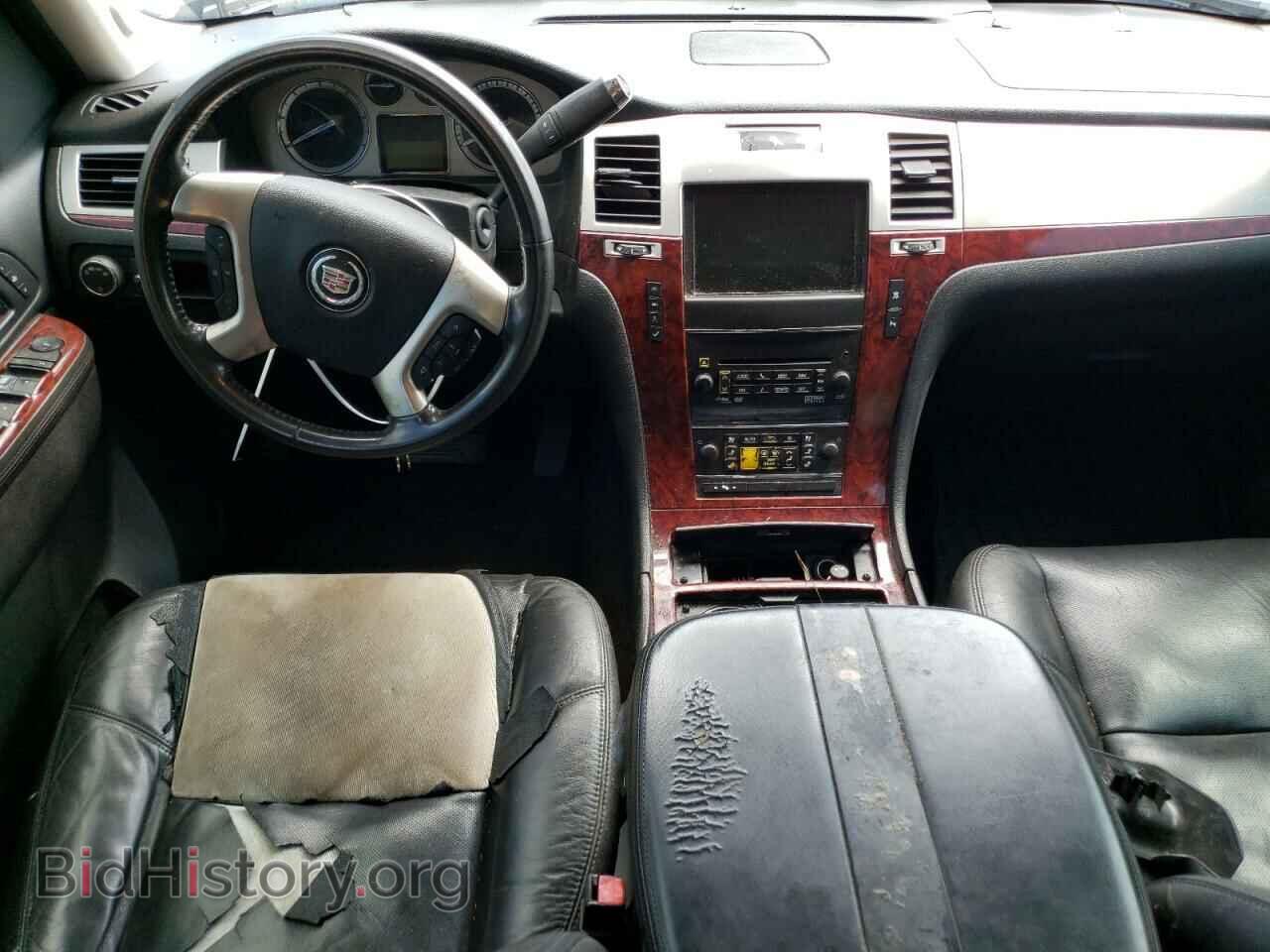 2011 CADILLAC ESCALADE - VIN: 1GYS4AEF7BR270061 - Photo 8
