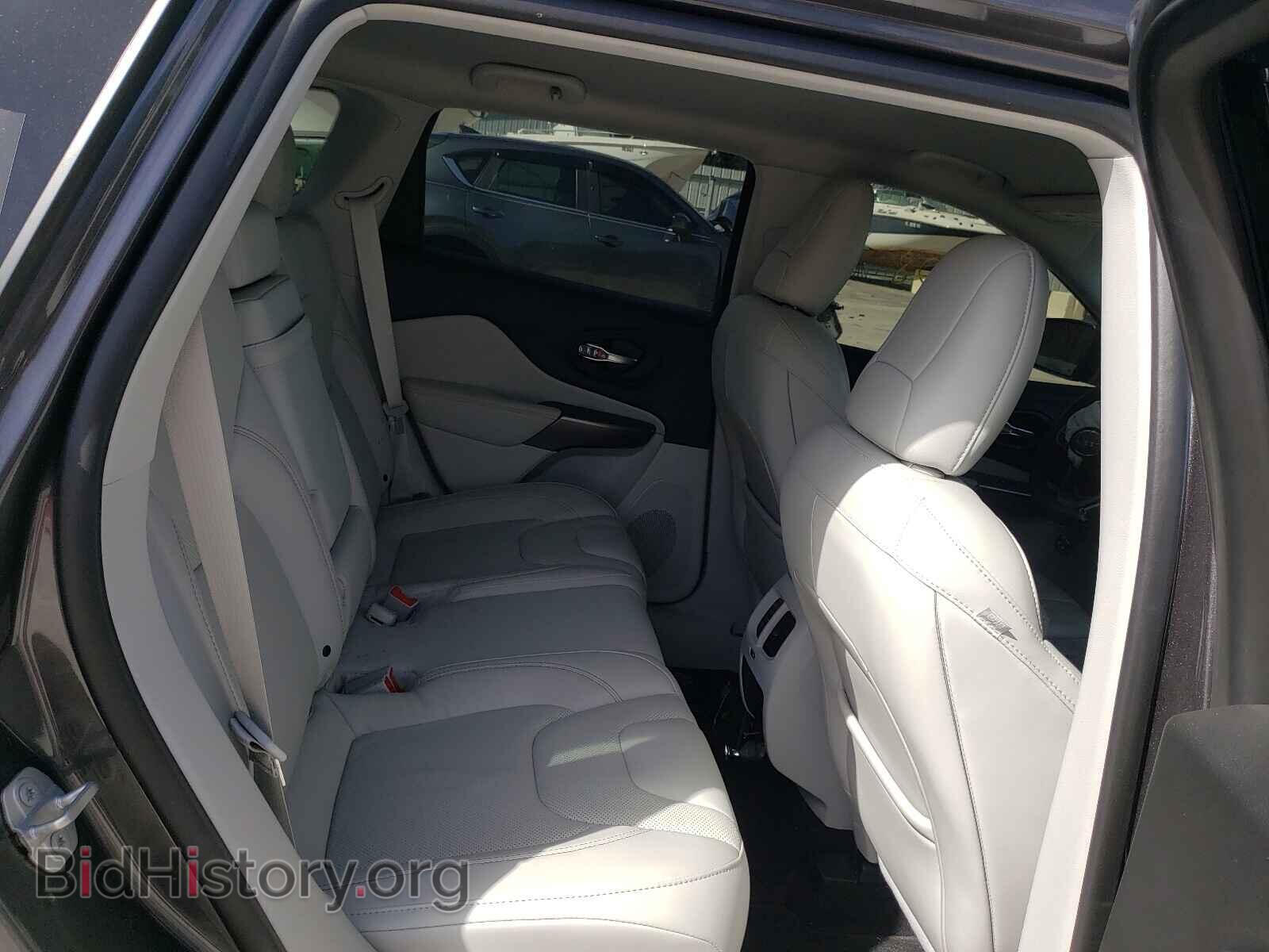 2019 JEEP CHEROKEE - VIN: 1C4PJLDB4KD340921 - Фото 6