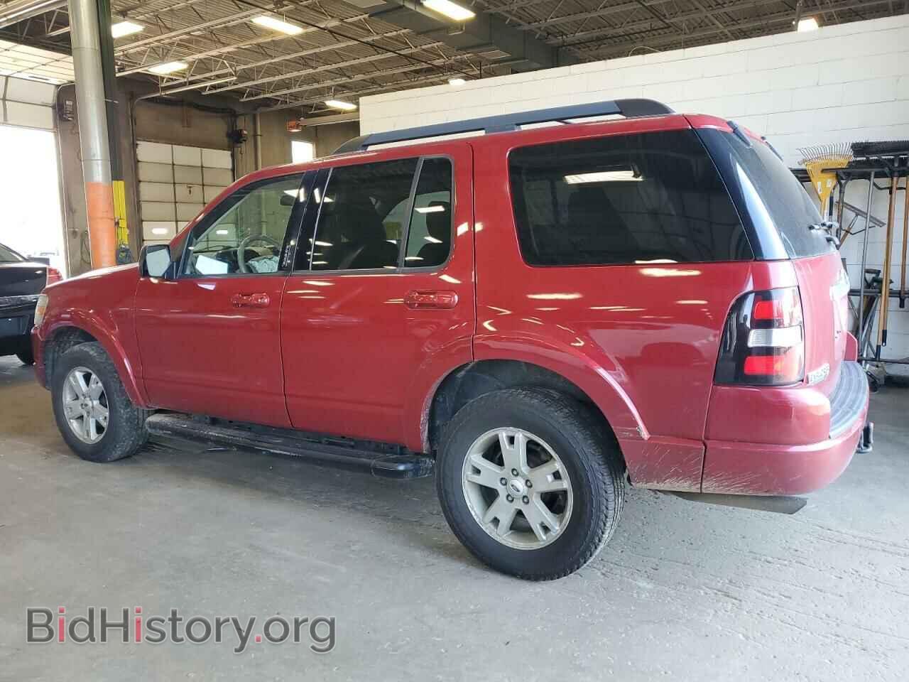2010 FORD EXPLORER - VIN: 1FMEU7DE5AUA71290 - Фото 2