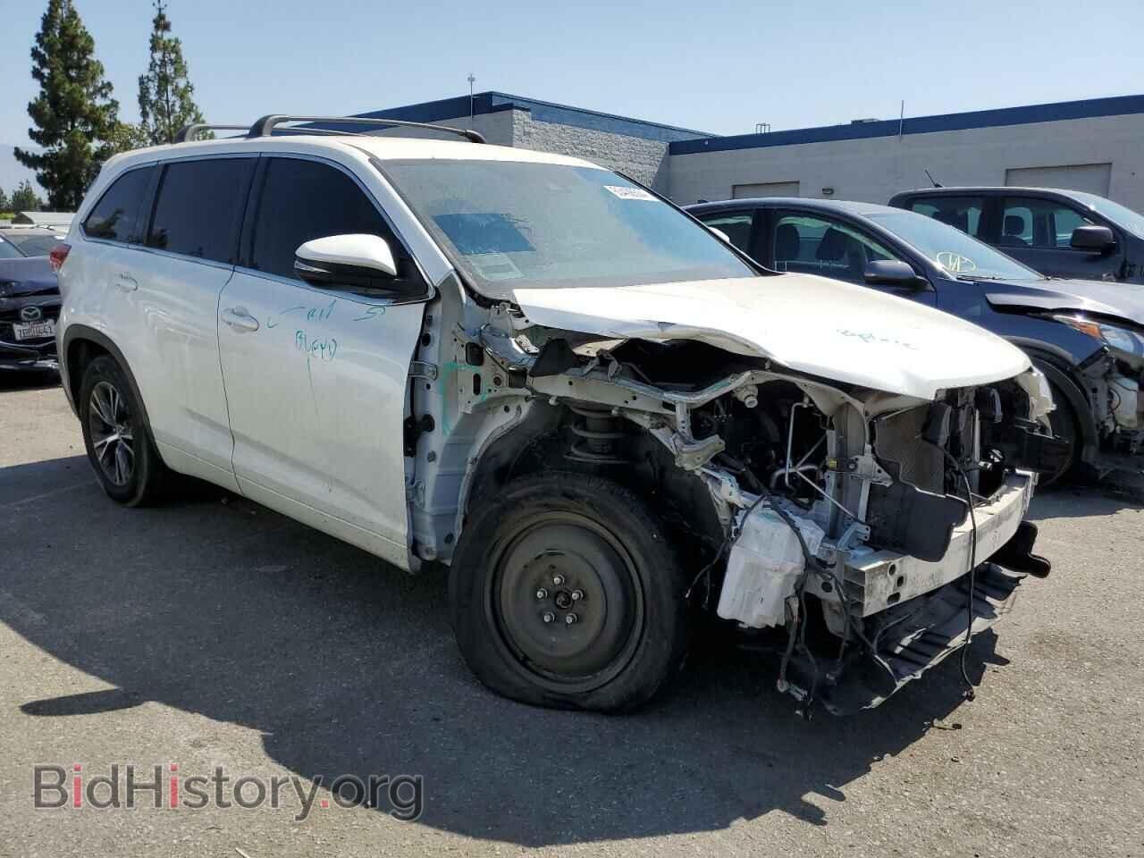 2018 TOYOTA HIGHLANDER - VIN: 5TDZZRFH8JS248557 - Фото 4