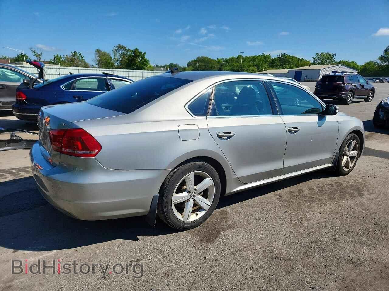 2014 VOLKSWAGEN PASSAT - VIN: 1VWAT7A3XEC033541 - Photo 3