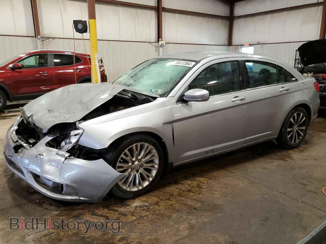 Фотография 1C3CCBAB0DN671424 - CHRYSLER 200 2013